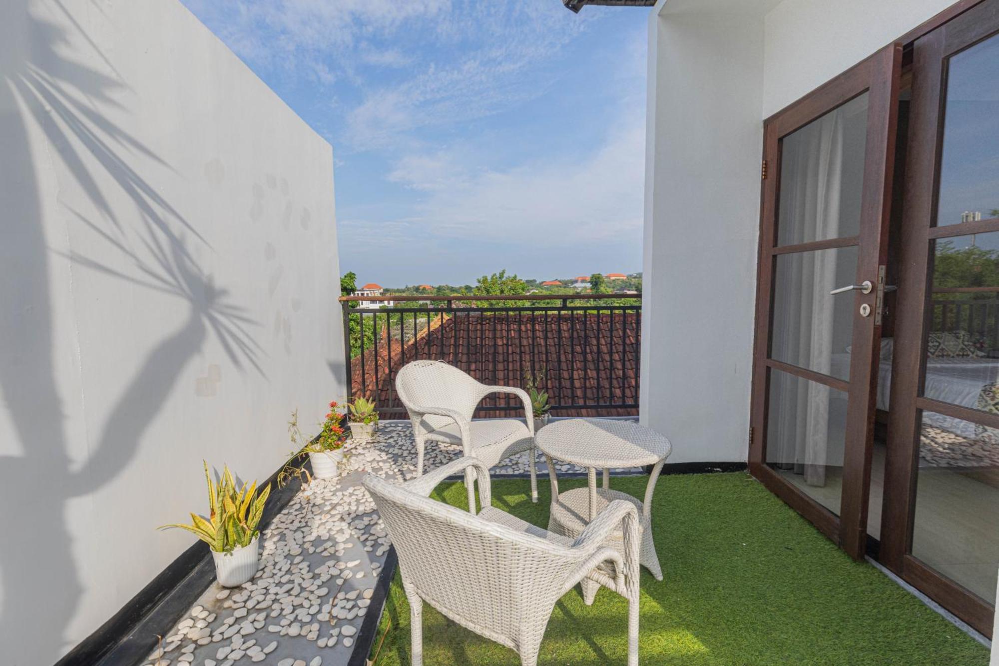 The Baliem Villa Jimbaran  Exterior photo